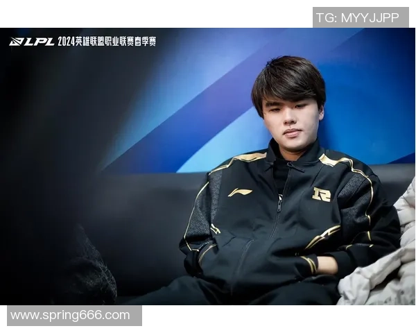 TES与RNG激战再燃LPL赛场 谁将挺进季后赛争夺荣誉与荣耀