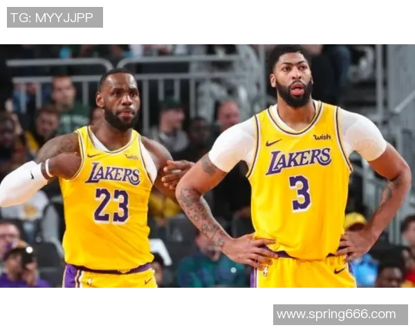 猛龙迎战步行者双方鏖战四节展现东部强队巅峰对决