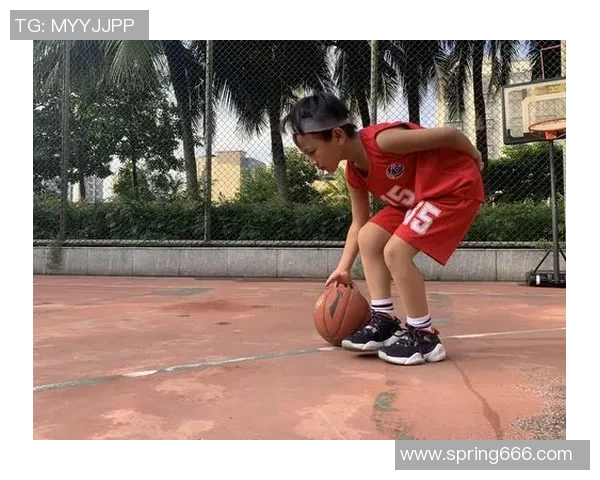 篮球运动的魅力与技巧：从基础训练到职业生涯的全方位解析